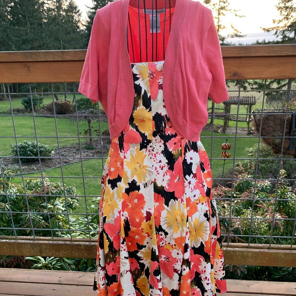 Madison Leigh Ladies size 12 Coral Floral Flared Dress w/Shrug